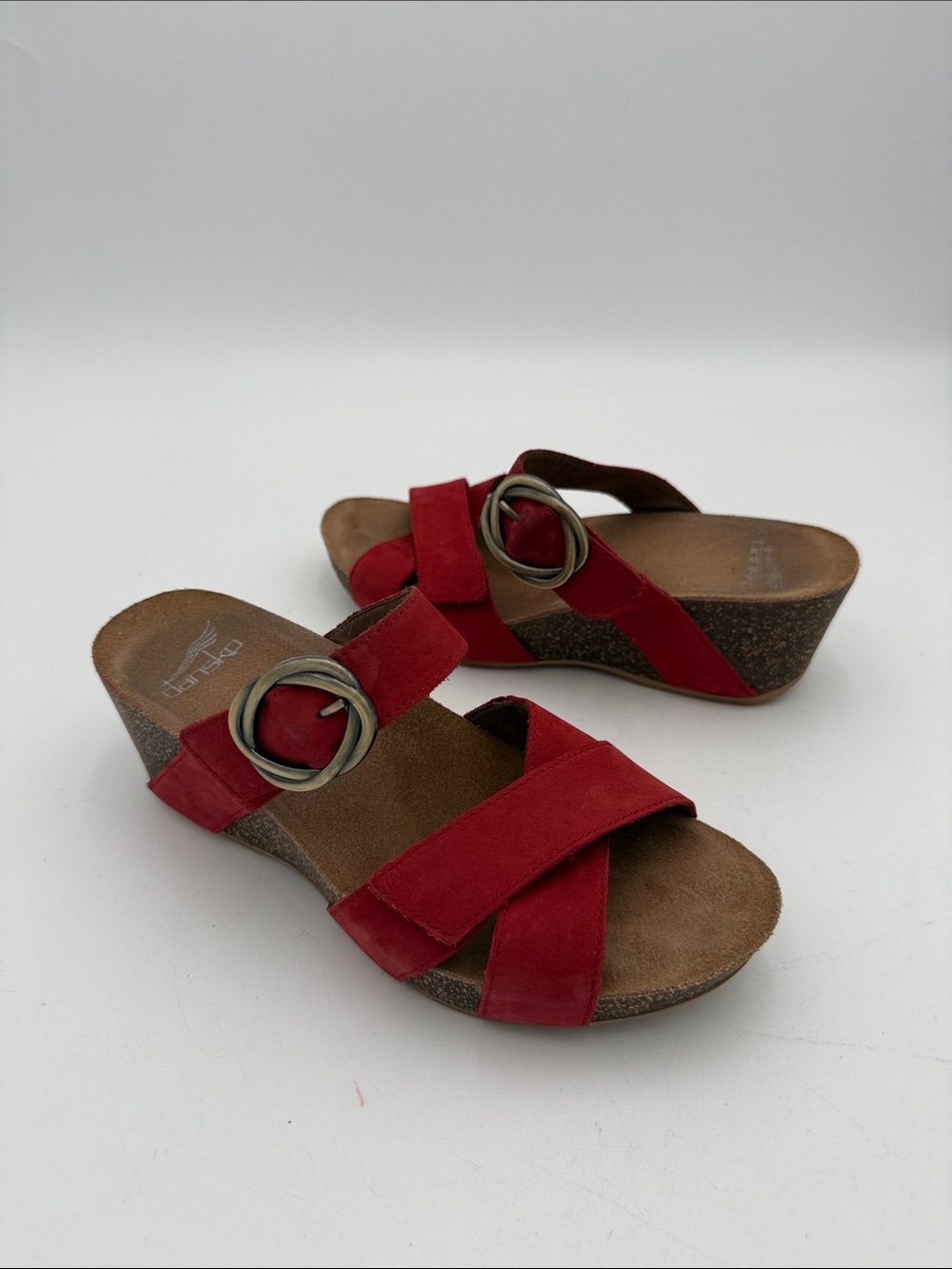 Dansko Susie Red Suede Crisscross Wedge Sandals casual women 37 slip on vacay